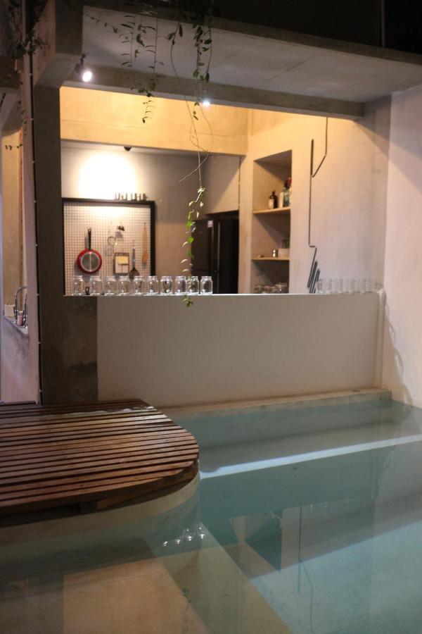 Trava House Villa Jogja ยอกยาการ์ตา ภายนอก รูปภาพ