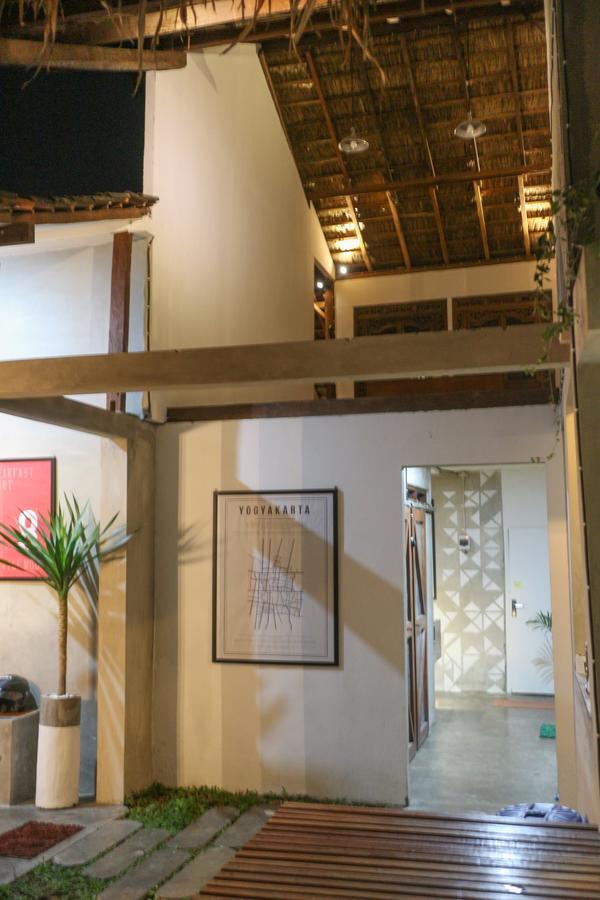 Trava House Villa Jogja ยอกยาการ์ตา ภายนอก รูปภาพ