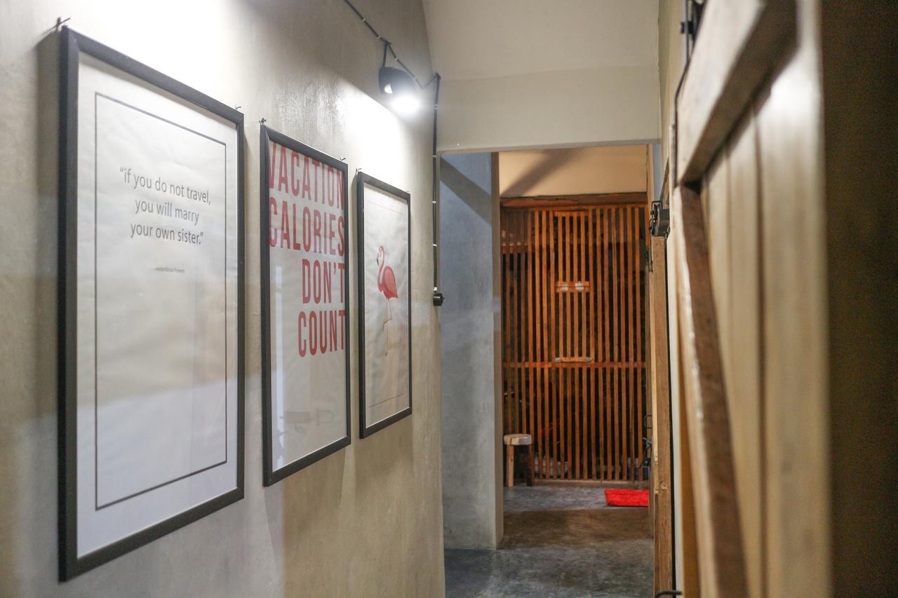 Trava House Villa Jogja ยอกยาการ์ตา ภายนอก รูปภาพ