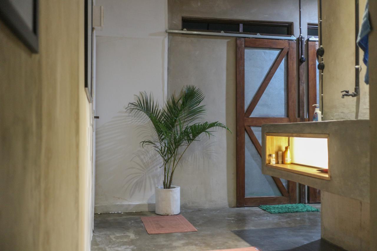 Trava House Villa Jogja ยอกยาการ์ตา ภายนอก รูปภาพ
