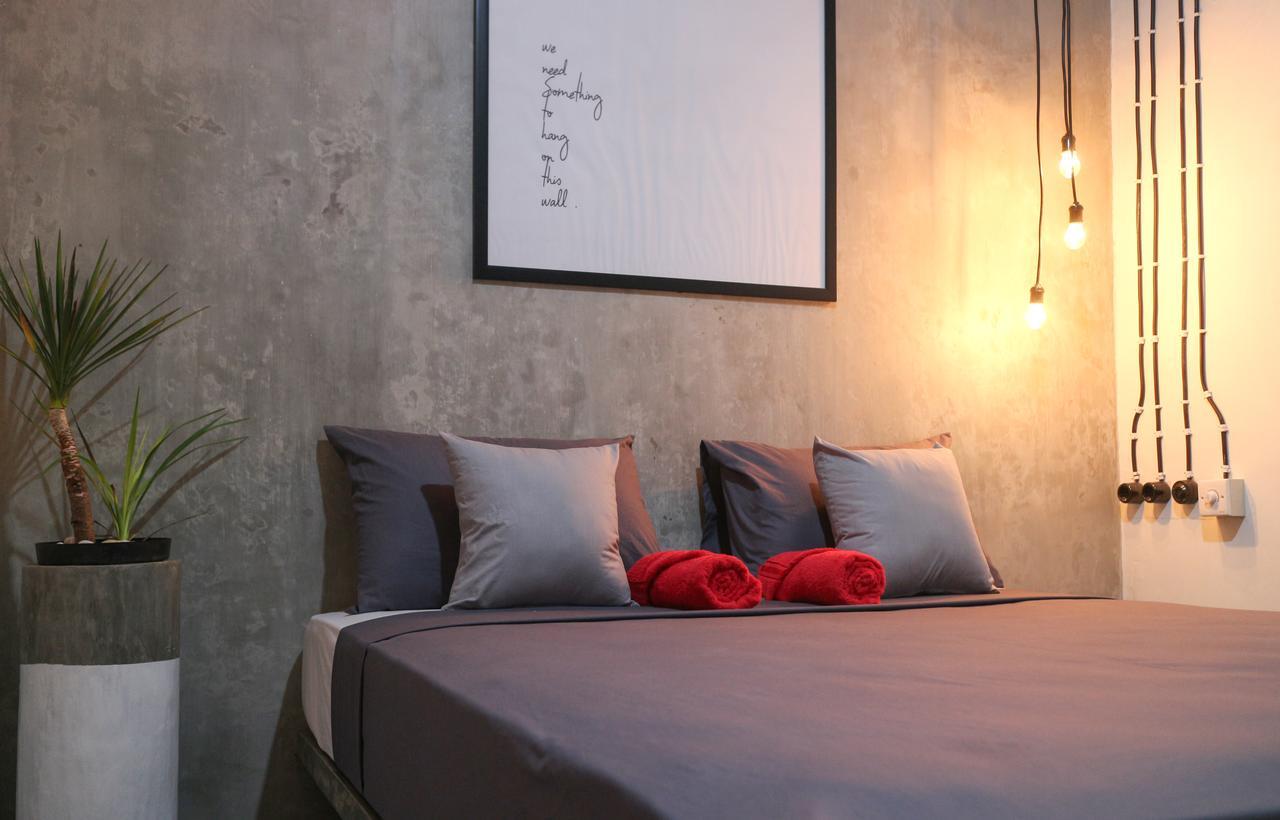 Trava House Villa Jogja ยอกยาการ์ตา ภายนอก รูปภาพ